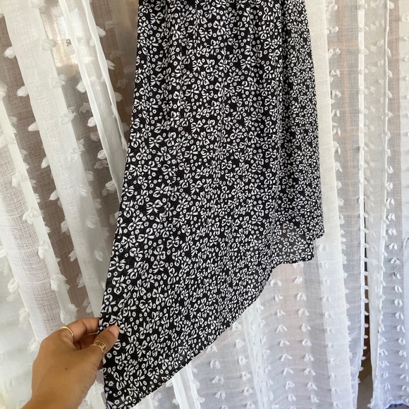 Vintage floral print midi dress with matching belt - Picture 5 of 7